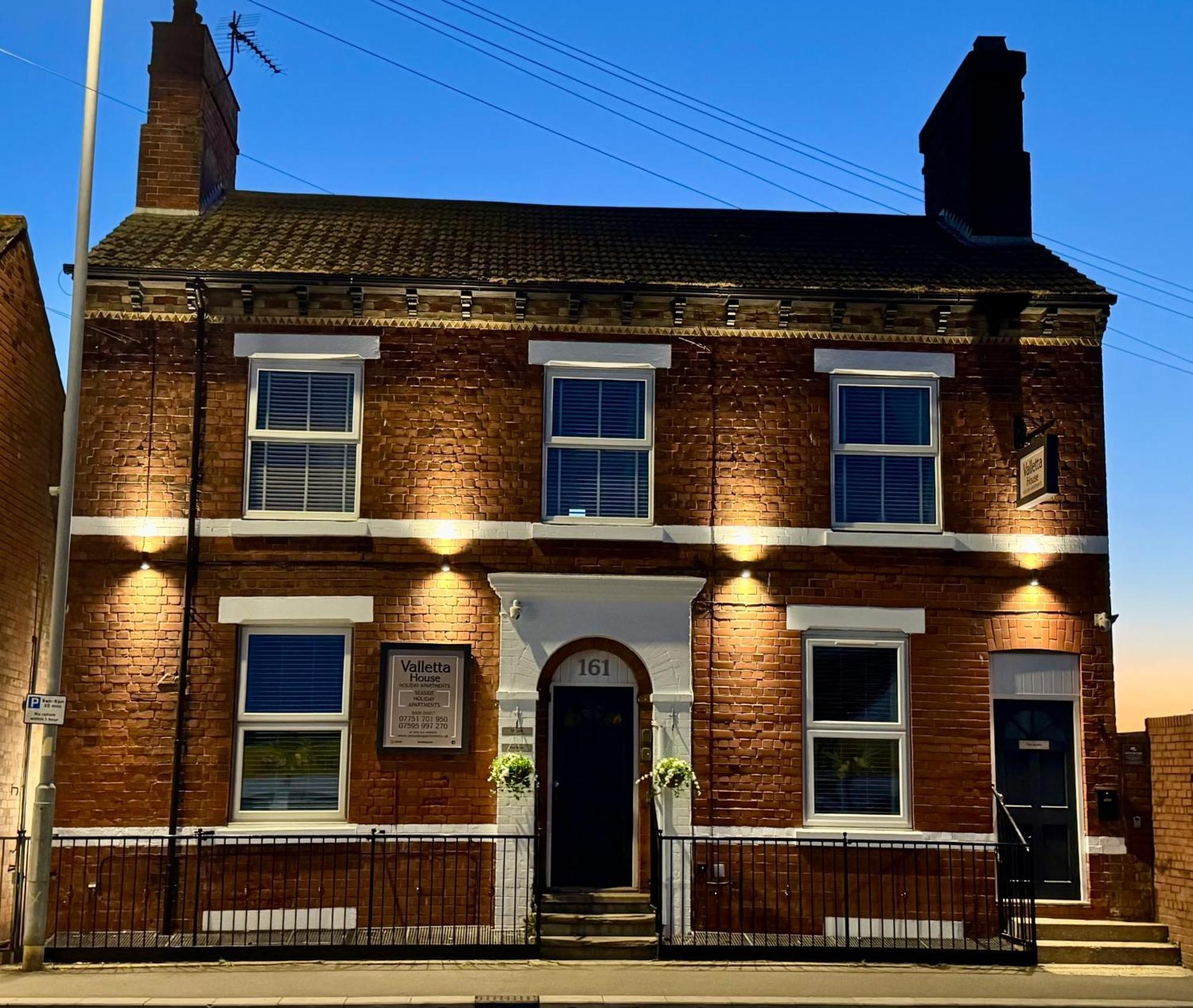 Valletta House Holiday Apartments Skegness Exterior photo